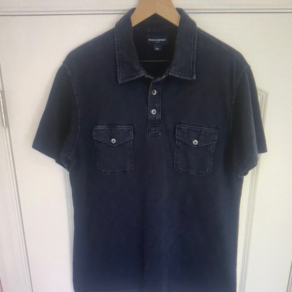 Men's Black Short Sleeve Shirt